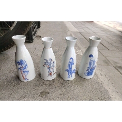 中国美術 青磁 花入 PR40 清代青花缠枝莲夜壶一把_青花瓷_觉行红色藏馆【7788旧书网】