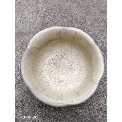 宋代定窑印花鱼藻纹盘_白瓷/青白瓷_古瓷小站【7788旧书网】