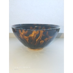 旧藏北宋钧窑葡萄紫釉四方冲天耳炉尺寸：高10.5cm宽13.5cm_花釉/窑变瓷