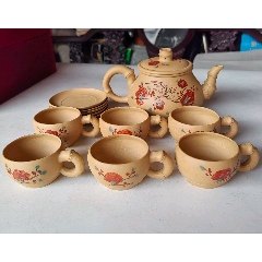 锦盒珍藏顾景舟作品〖扁圆〗原矿砂料，泥彩绘松鼠葡萄诗文，一壶两杯