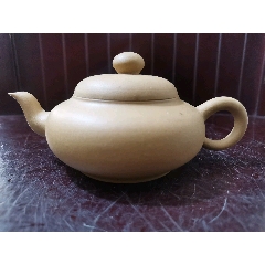 早期王新红款紫砂壶一把（品相完好）-紫砂壶-7788红宝书