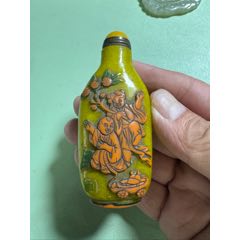 青花釉里红人物鼻烟壶，底款“康熙年制”_旧鼻烟壶_程饶金【7788旧书网】