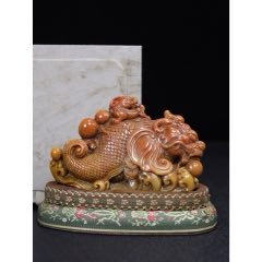 清代老寿山石白田黄印章【张照】款，尺寸2.5-2.2厘米重41.8克，包老保