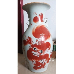 大清乾隆年製款的四大美女花瓶一组，画工微妙微俏，人物栩栩如生。完整