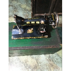 文*大标准牌缝纫机，老古董。_缝纫机_骏马收藏馆【7788旧书网】