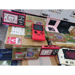 常年批發(fā)電子玩具鐵皮模型汽車兒童玩具懷舊童年任天堂游戲機(jī)玩偶等