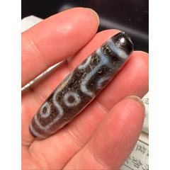 藏传爆老几百年稀有玉净瓶形致宝瓶（保平）老天珠_天珠_天水如冰色