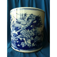 中国　青花　鳥纏枝花卉文盤　V　R6802E 中国 青花 鳥纏枝花卉文盤 V R6802E 青花纏枝紋花卉盤- 故宮