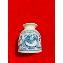 乾隆青花花鸟纹六方双耳瓶_青花瓷_臻品古董斋【7788旧书网】