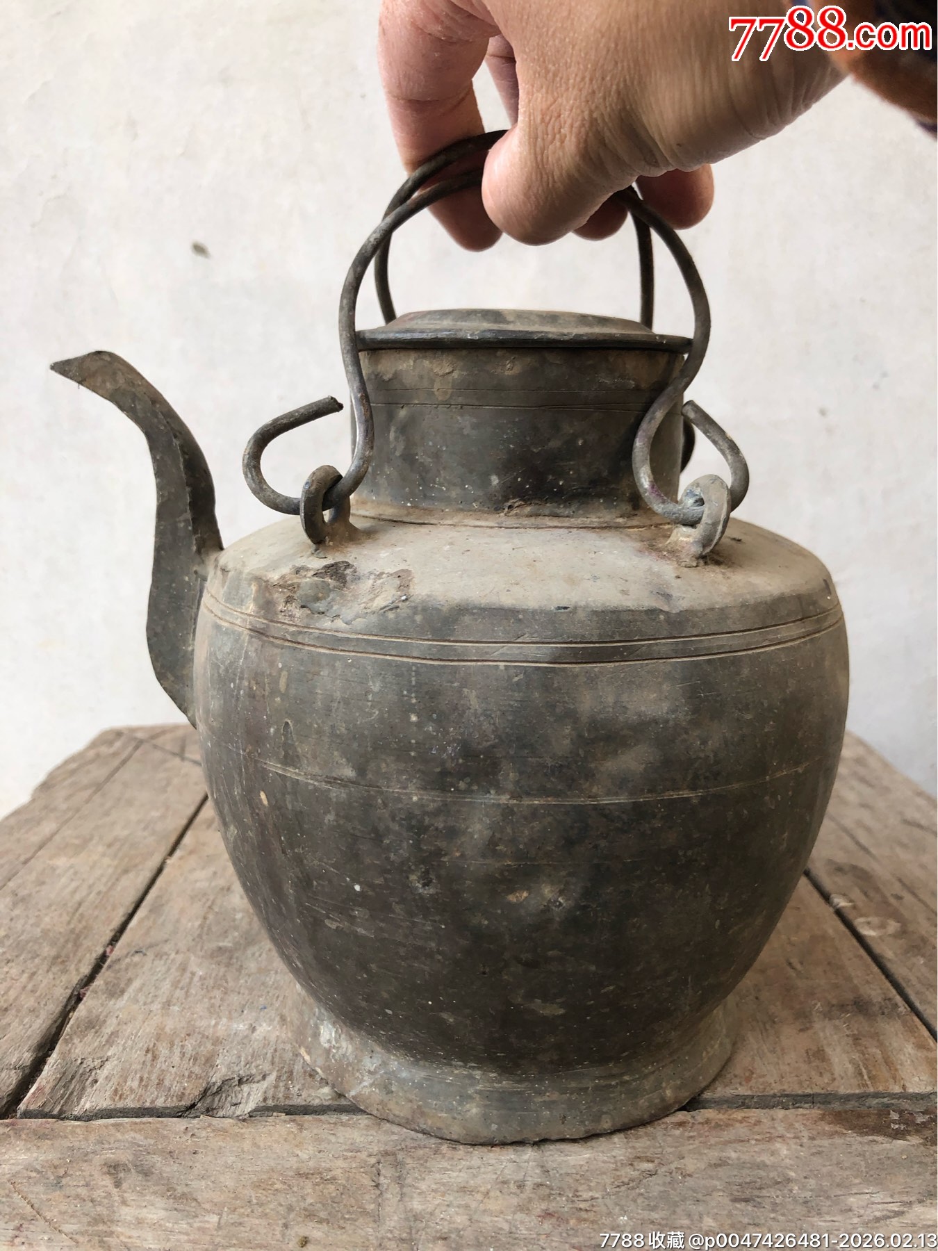 清代锡壶老锡壶清代锡酒壶，做工好，细节处理完美，图九手指方向有点小