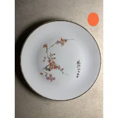 七十年代景德镇薄胎粉彩描金龙凤双喜碗、碟、勺2套。全品相无磕碰破损 七十年代景德镇薄胎粉彩描金龙凤双喜碗、碟、勺2套。全品相无磕碰破损