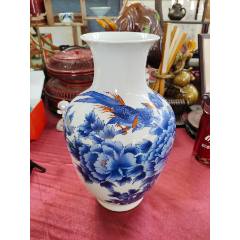 清中期豆青釉加白孔雀牡丹纹青花掸瓶一支_青花瓷_古玩于的店【7788旧书网】