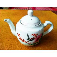 清代广彩开窗人物花鸟瓶一对_旧瓷器_青花瓷迷【7788文玩】