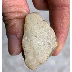 清代老寿山石白田黄印章【张照】款，尺寸2.5-2.2厘米重41.8克，包老保
