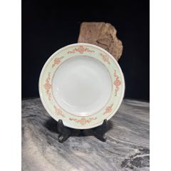 中国 清時代　五彩盒蓋清中晚期粉彩细路五子夺魁人物 中国 清時代 五彩盒蓋清中晚期粉彩细路五子夺魁人物