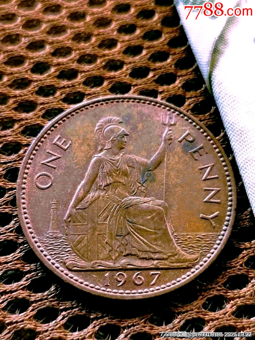 英国早期一便士（1967年）带光-英国钱币-7788宣传画收藏