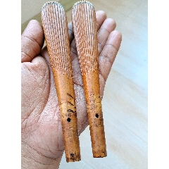 清早期真正老黄花梨老二胡，材质有黄花梨黄杨木蟒蛇皮组成，造型优美