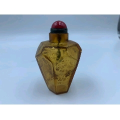 青花釉里红人物鼻烟壶，底款“康熙年制”_旧鼻烟壶_程饶金【7788旧书网】