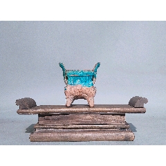 旧藏北宋钧窑天蓝釉紫红斑三足炉尺寸：高13.5cm宽16cm_蓝釉瓷_御景园
