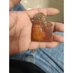 清代老寿山石白田黄印章【张照】款，尺寸2.5-2.2厘米重41.8克，包老保