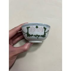 中国 清時代　五彩盒蓋清中晚期粉彩细路五子夺魁人物 中国 清時代 五彩盒蓋清中晚期粉彩细路五子夺魁人物