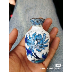 唐代青铜瓶有古波斯萨珊王朝风格雕有古文字符号及花卉图胎体厚_铜壶/铜