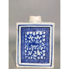中国古玩　康熙年製 人物　風景　青花　染付　花入　中国美術 清代 明代 清朝期 A blue and white 'landscape' censer, Qing dynasty, Kangxi period |